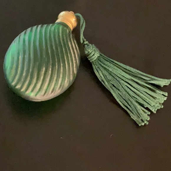 Vintage Satin Dark Green Glass Perfume Bottle, Perfume Bottle with Tassel, - Picture 2 of 2